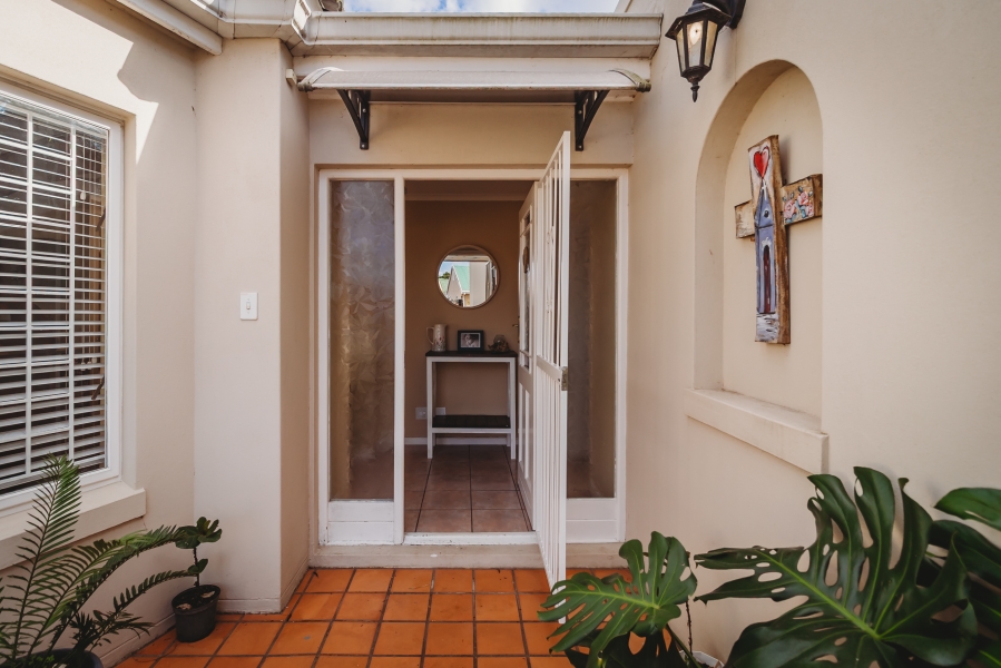 3 Bedroom Property for Sale in King George Park Western Cape
